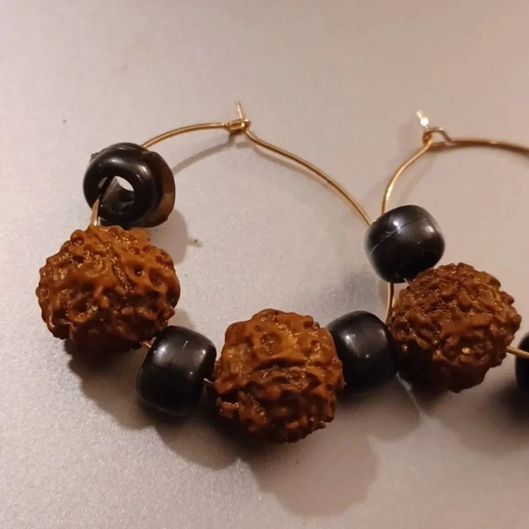 ❤️Handmade Wooden Bead Earring Hoops with plastic Beads - Picture 3 of 5